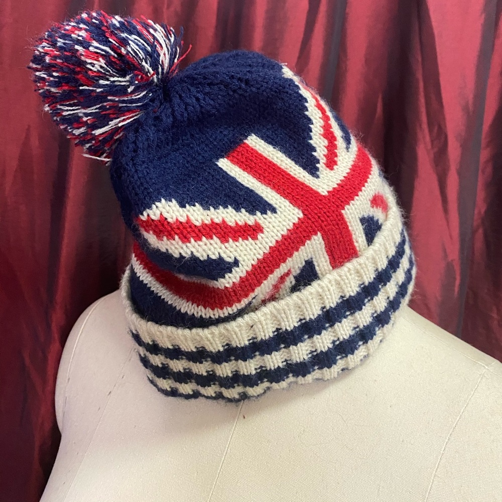 Union Jack beanie.